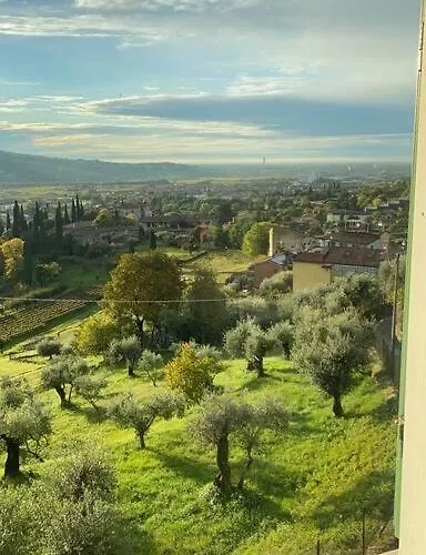 La Casa In Collina Дом отдыха Куинто-ди-Вальпантена