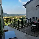La Casa In Collina Casa vacanze *